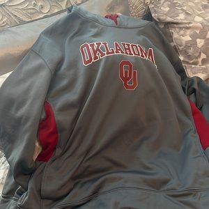 Oklahoma Sooners NCAA Performance Fleece Hoodie Gray Crimson Pullover Mens XL